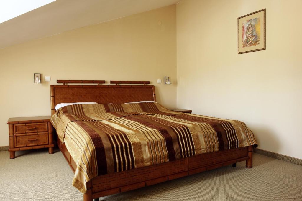 Hotel Orbel Dobrinishte Oda fotoğraf
