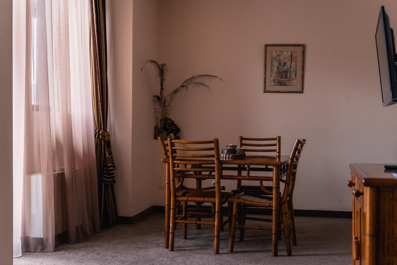 Hotel Orbel Dobrinishte Dış mekan fotoğraf