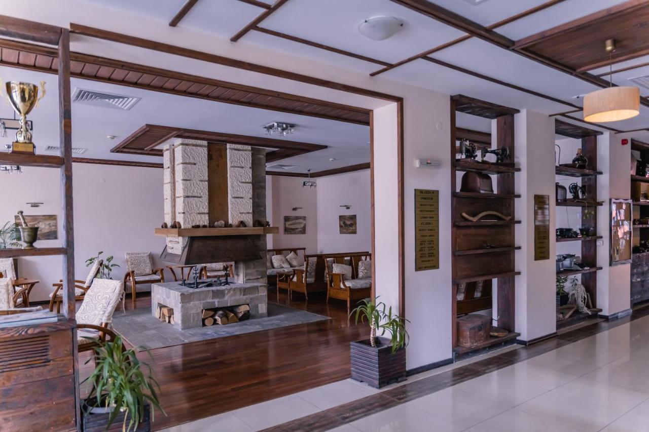 Hotel Orbel Dobrinishte Dış mekan fotoğraf