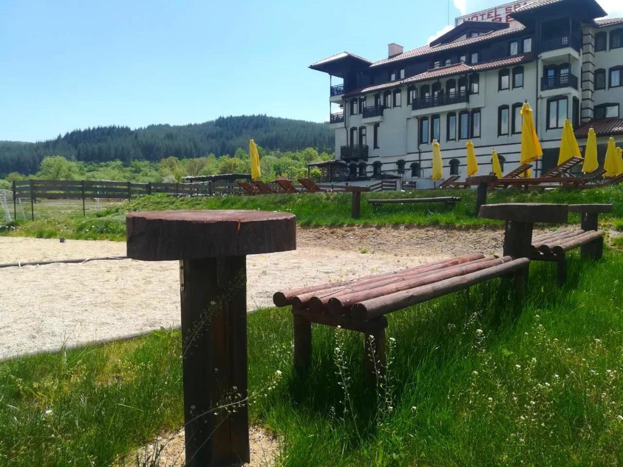 Hotel Orbel Dobrinishte Dış mekan fotoğraf