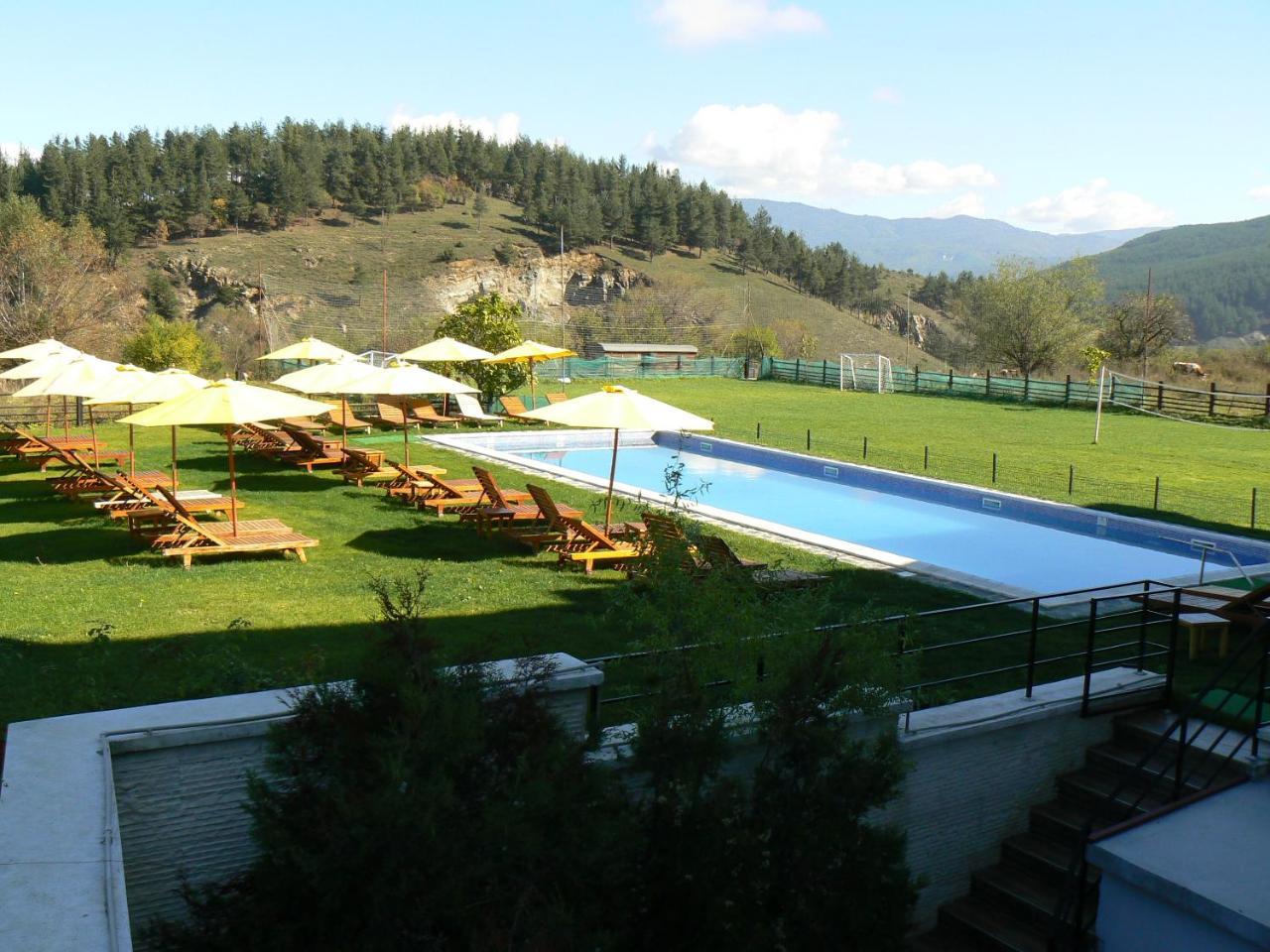 Hotel Orbel Dobrinishte Dış mekan fotoğraf